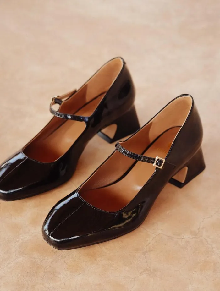 Women Pumps and Mary Janes Bobbies Joanie Lacquered Black Women Pumps and Mary Janes Bobbies Joanie Lacquered Black