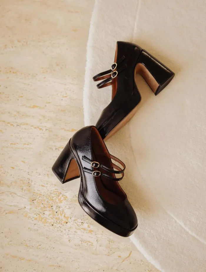 Women Pumps and Mary Janes Bobbies Louise Black Vinyl