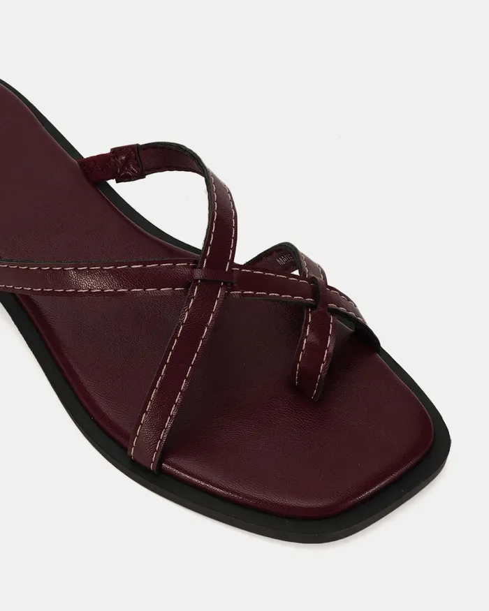 Women RORIE DEEP RED Sandals Flat Sandals NOVO Shoes